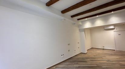 Negozio / locale commerciale di 40 m² in Pesaro (61121)
