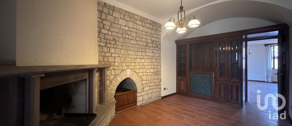 Apartment 14 rooms of 350 m² in Fano (61032)