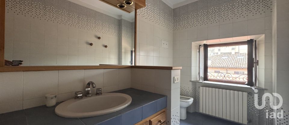 Apartment 14 rooms of 350 m² in Fano (61032)