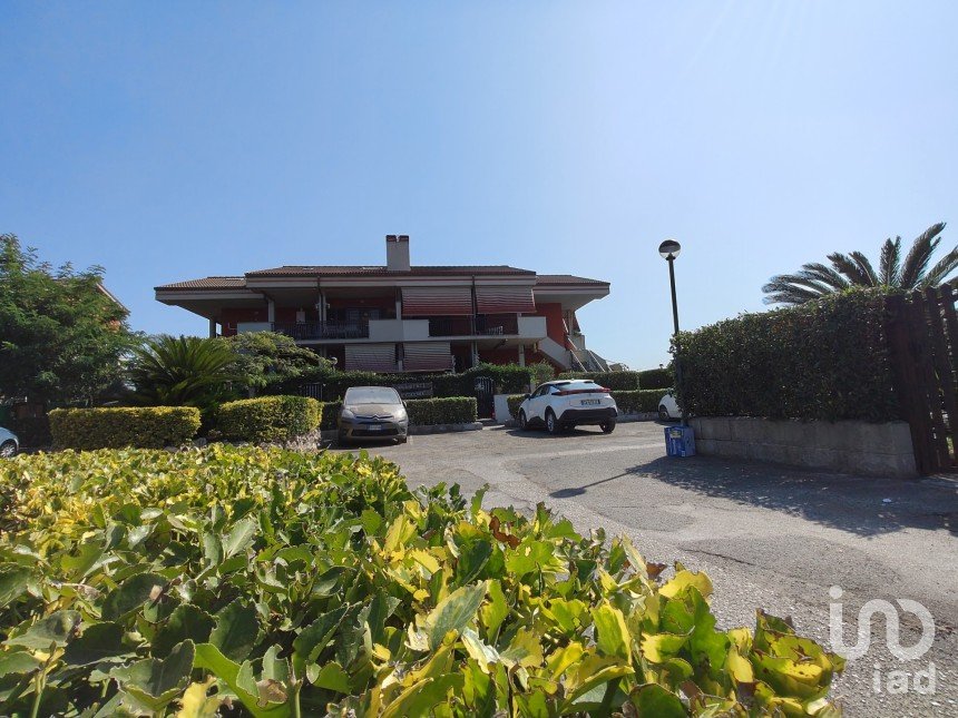 Bilocale di 45 m² a Ardea (00040)