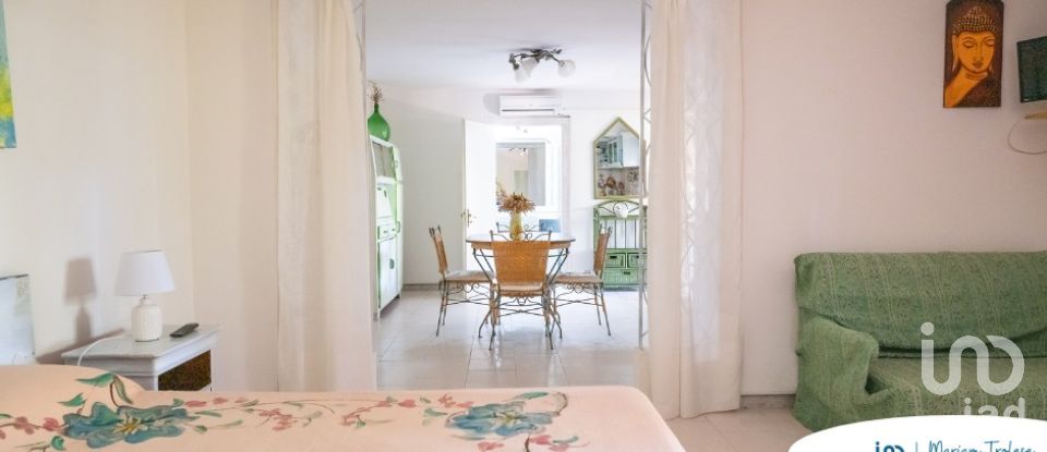 Farm 18 rooms of 387 m² in Nardò (73050)