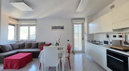 Bilocale di 61 m² a Savona (17100)