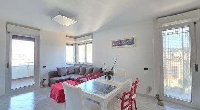 Bilocale di 61 m² a Savona (17100)