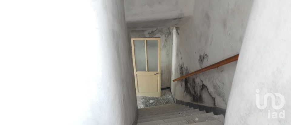 Casa di paese 5 locali di 100 m² in Carro (19012)