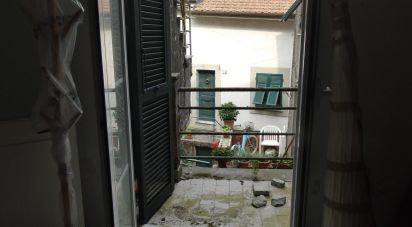 Quadrilocale di 65 m² a Carro (19012)