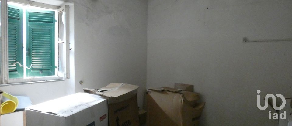 Quadrilocale di 65 m² a Carro (19012)