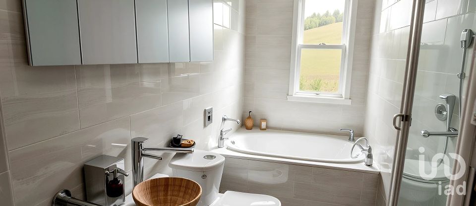 Quadrilocale di 65 m² a Carro (19012)