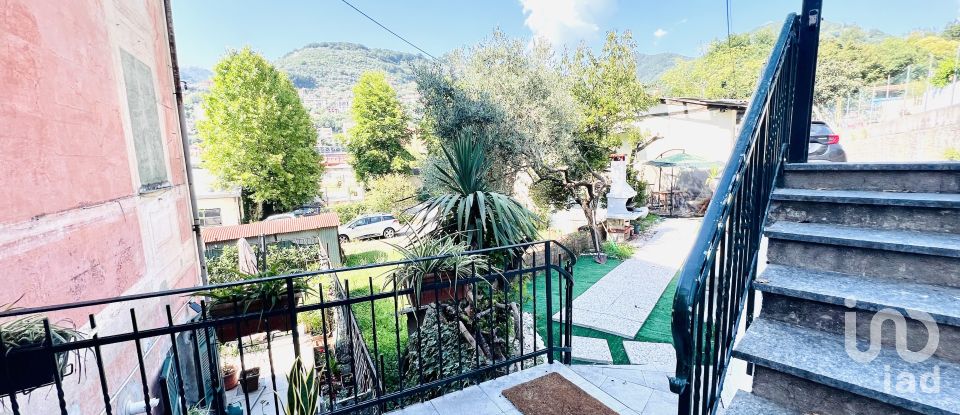 Casa indipendente / Villa 6 locali di 116 m² in Genova (16164)