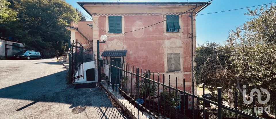 Casa indipendente / Villa 6 locali di 116 m² in Genova (16164)