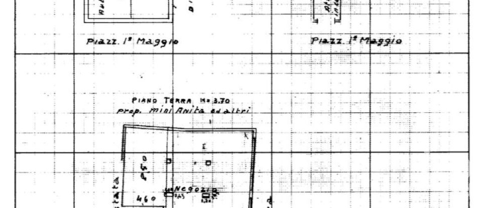 Shop / premises commercial of 204 m² in Pesaro (61121)