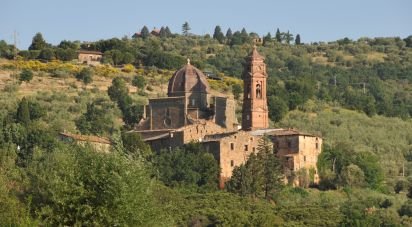 Varie superfici di 6.799 m² in Panicale (06064)