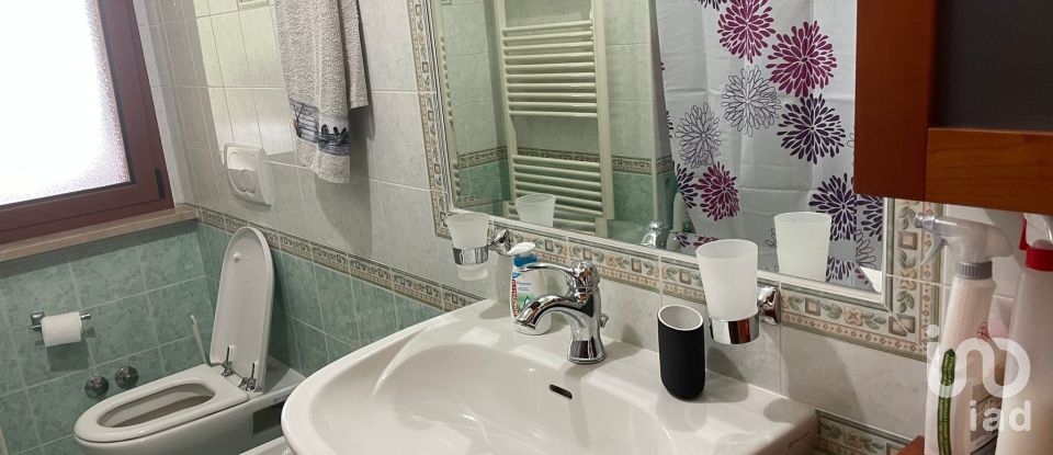 Casa indipendente / Villa 12 locali di 320 m² in Cellino Attanasio (64036)