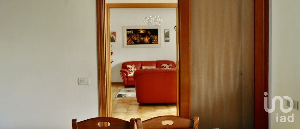 Appartamento 5 locali di 113 m² a Santa Maria Nuova (60030)