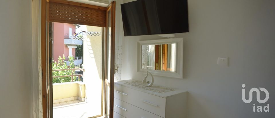 Appartamento 5 locali di 113 m² a Santa Maria Nuova (60030)