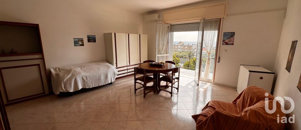 Monolocale di 50 m² a Ceriale (17023)