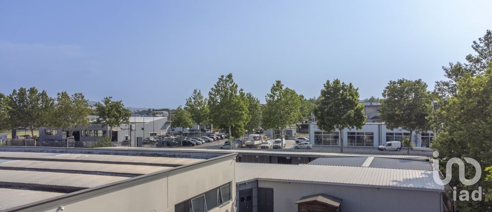 Building of 3,200 m² in Porto Sant'Elpidio (63821)