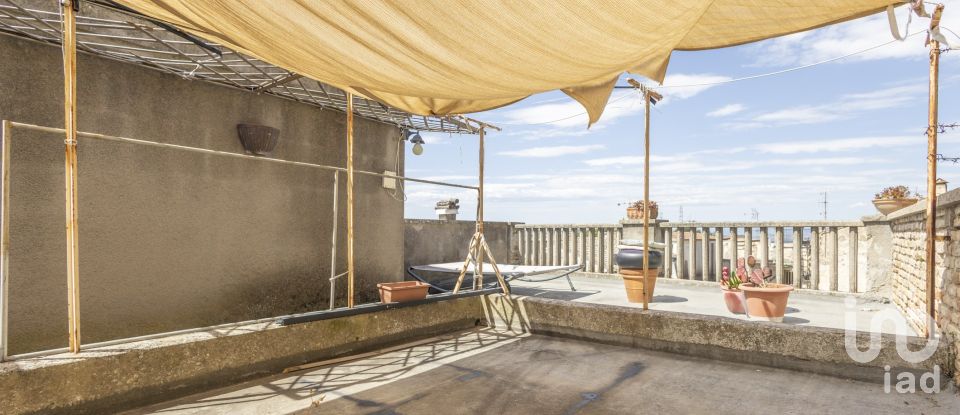 Palazzo / Stabile 5 locali di 92 m² a Potenza Picena (62018)