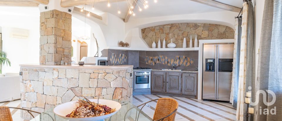 Farm 10 rooms of 350 m² in Olbia (07026)