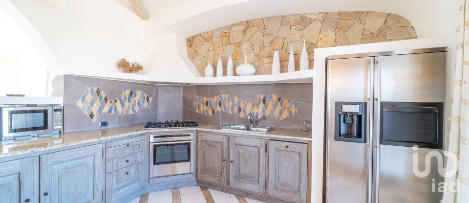 Farm 10 rooms of 350 m² in Olbia (07026)