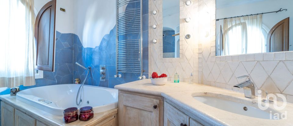 Farm 10 rooms of 350 m² in Olbia (07026)