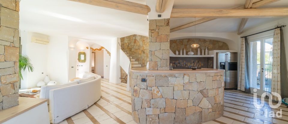 Farm 10 rooms of 350 m² in Olbia (07026)