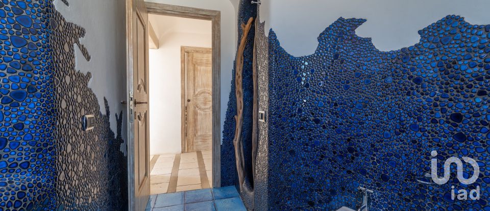 Farm 10 rooms of 350 m² in Olbia (07026)