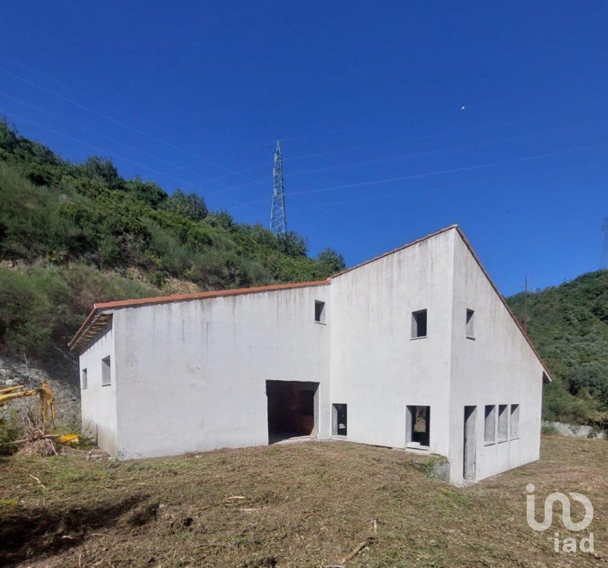 Country home 3 rooms of 65 m² in Savona (17100)