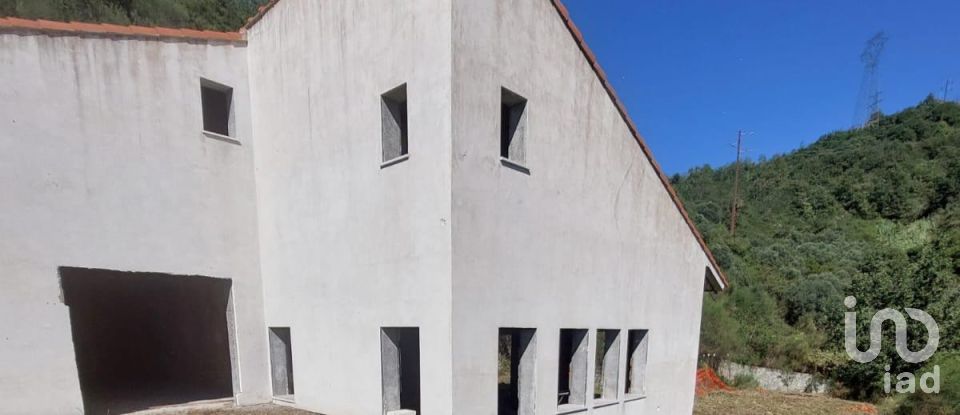 Country home 3 rooms of 65 m² in Savona (17100)