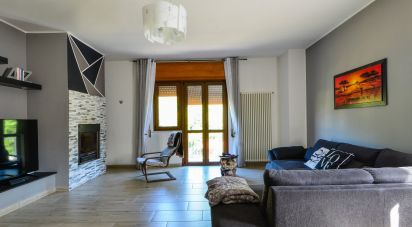 Appartamento 7 locali di 168 m² a Carcare (17043)