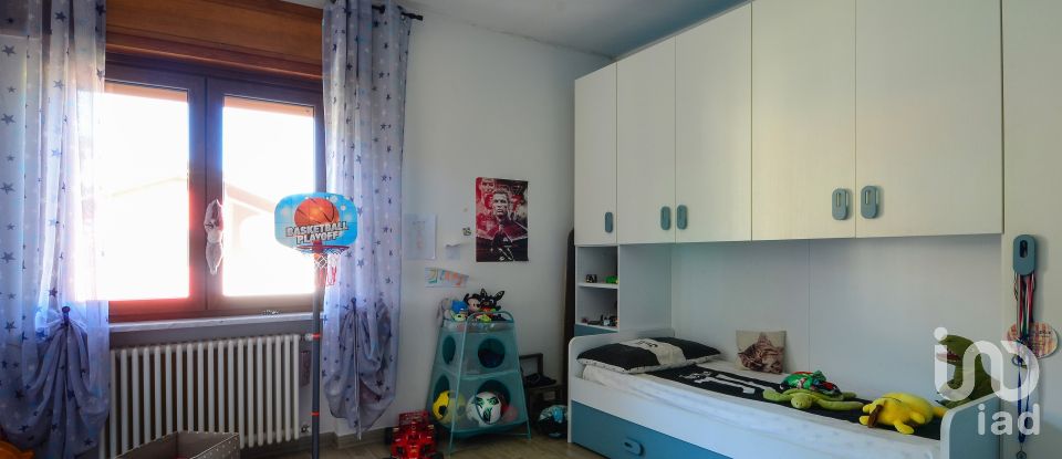 Appartamento 7 locali di 168 m² a Carcare (17043)