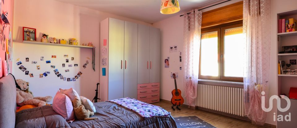 Appartamento 7 locali di 168 m² a Carcare (17043)