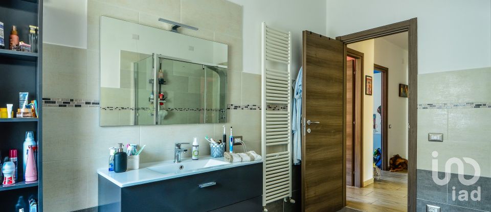 Appartamento 7 locali di 168 m² a Carcare (17043)