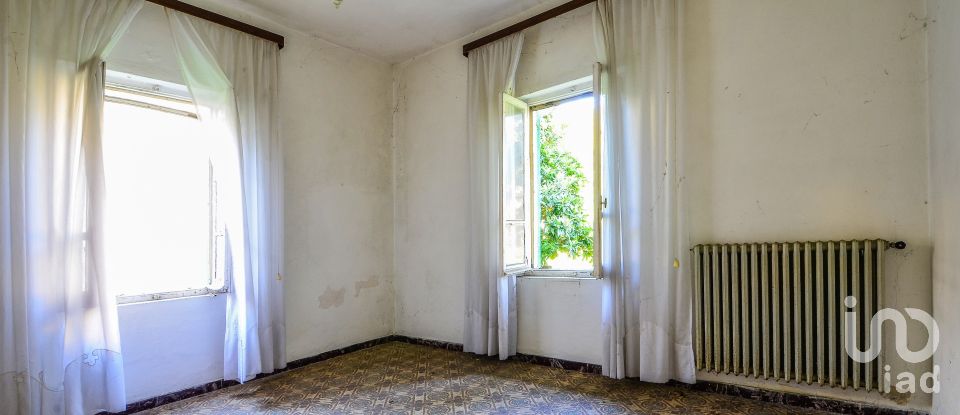 Appartamento 5 locali di 140 m² a Cairo Montenotte (17014)