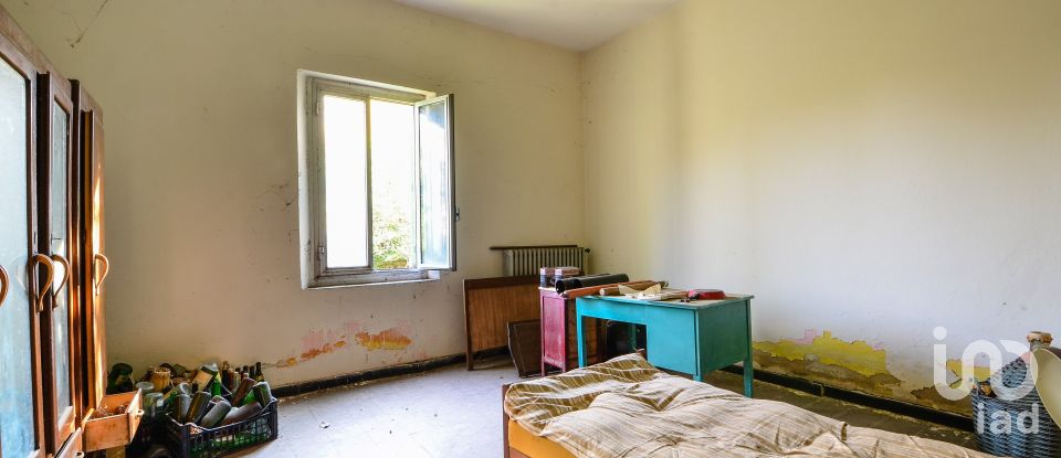 Appartamento 5 locali di 140 m² a Cairo Montenotte (17014)