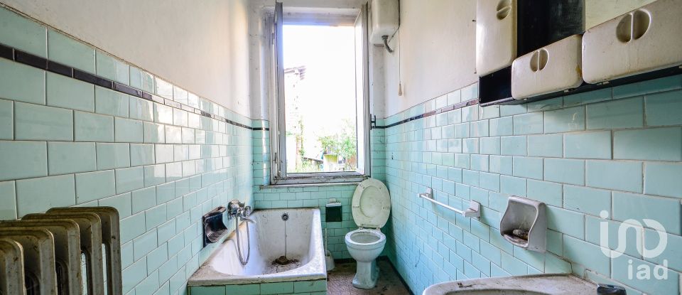 Appartamento 5 locali di 140 m² a Cairo Montenotte (17014)