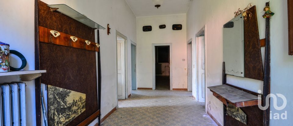 Appartamento 5 locali di 140 m² a Cairo Montenotte (17014)