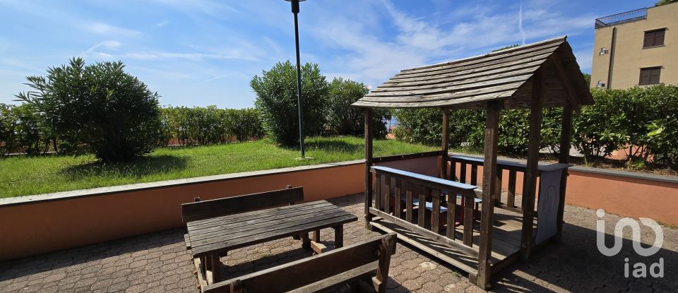 One-room apartment of 32 m² in Arenzano (16011)