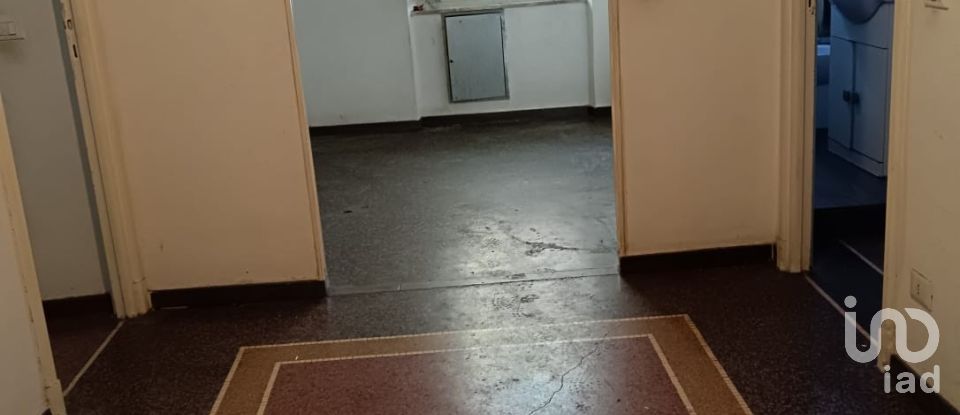 Appartamento 5 locali di 79 m² a Genova (16154)