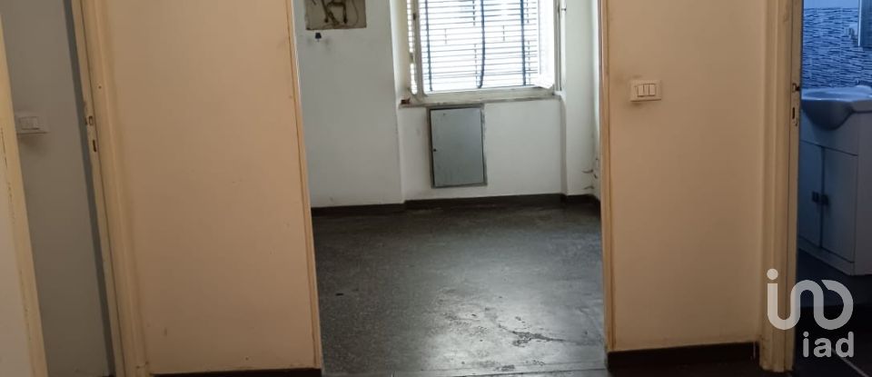 Appartamento 5 locali di 79 m² a Genova (16154)