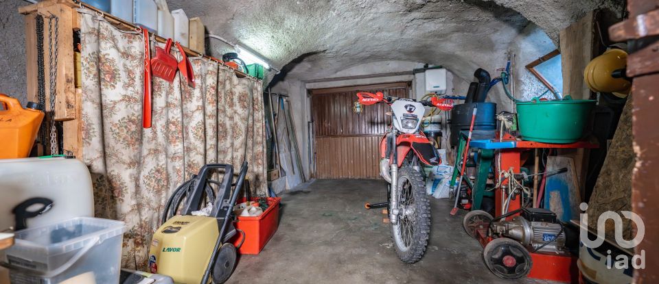 Costruzione di 650 m² in Cimego (38082)