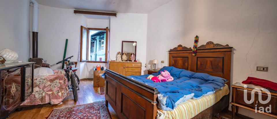 Palazzo / Stabile 10 locali di 450 m² a Cimego (38082)