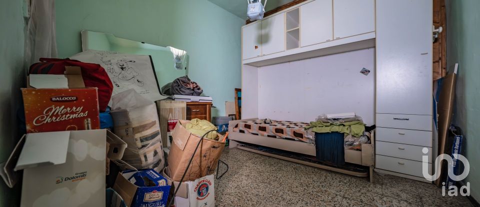 Palazzo / Stabile 10 locali di 450 m² a Cimego (38082)