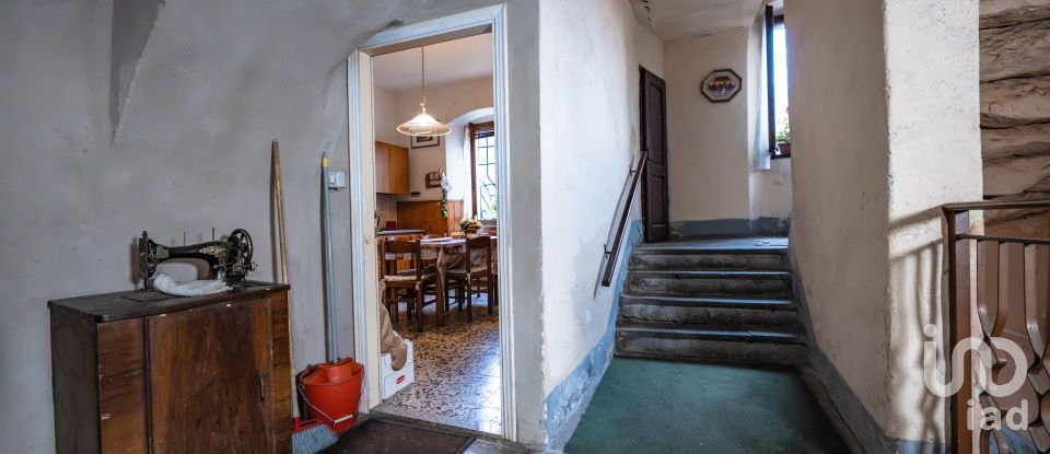 Palazzo / Stabile 10 locali di 450 m² a Cimego (38082)