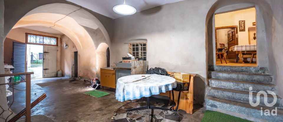 Palazzo / Stabile 10 locali di 450 m² a Cimego (38082)