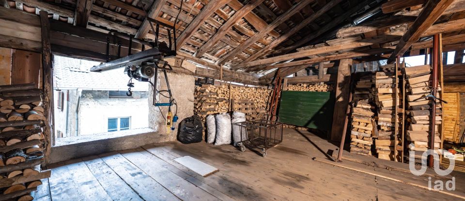 Palazzo / Stabile 10 locali di 450 m² a Cimego (38082)