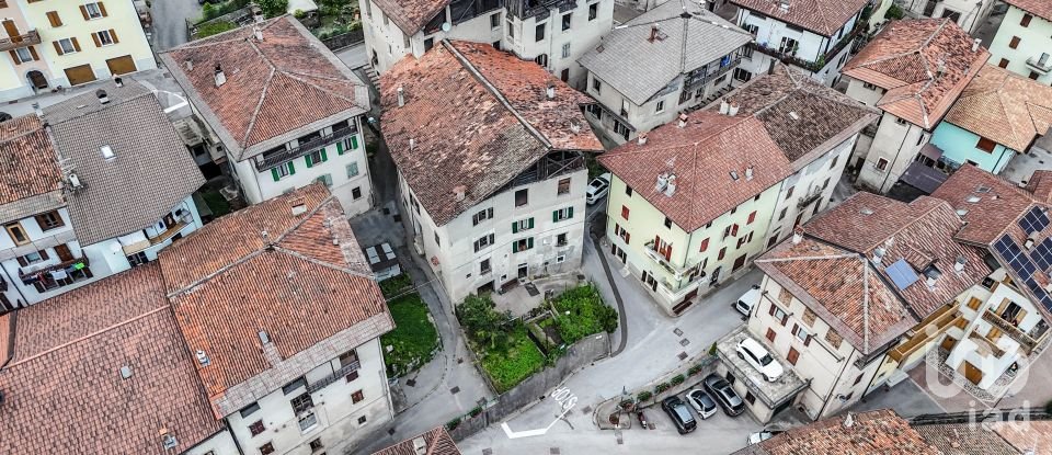 Costruzione di 250 m² in Cimego (38083)