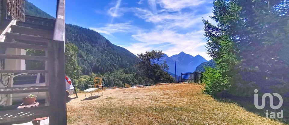 House 5 rooms of 172 m² in Nus (11020)