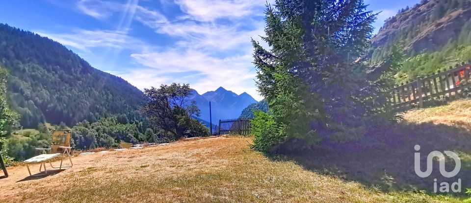 House 5 rooms of 172 m² in Nus (11020)