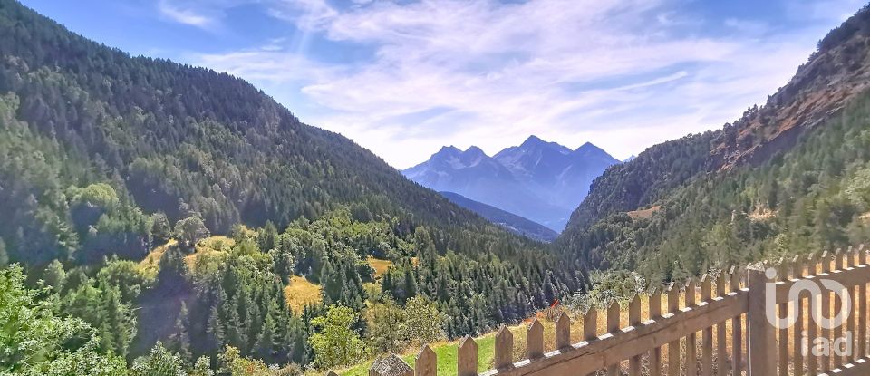 House 5 rooms of 172 m² in Nus (11020)