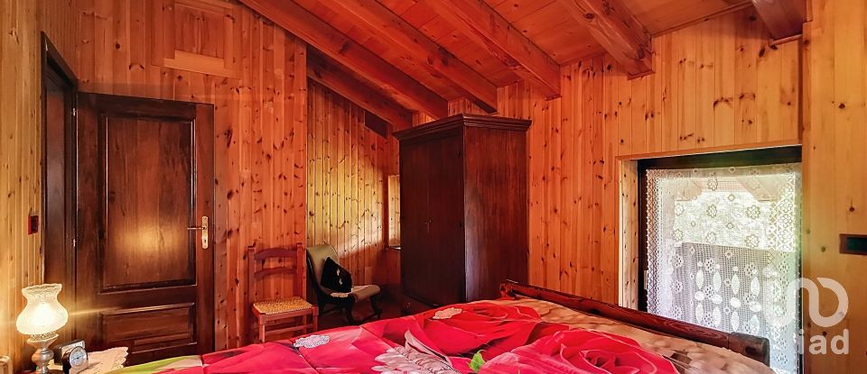 House 5 rooms of 172 m² in Nus (11020)